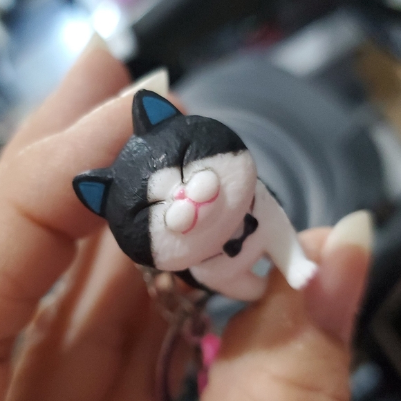 BOY Cat 🐈‍⬛ Keychain So Cute L👀K New - Picture 2 of 7